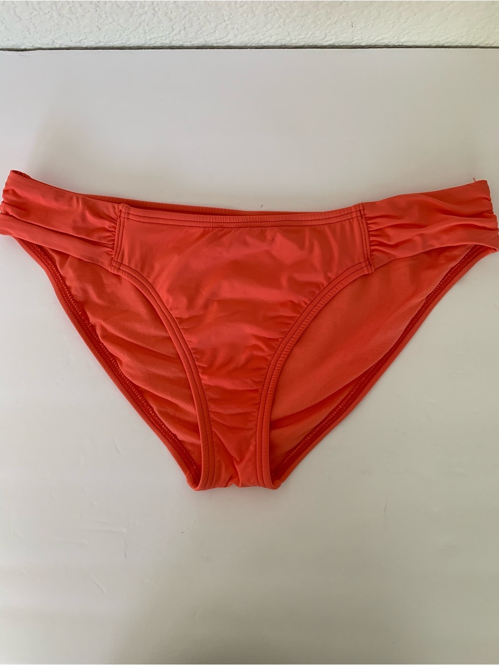 Tommy Bahama Coral Bikini Bottoms Size M